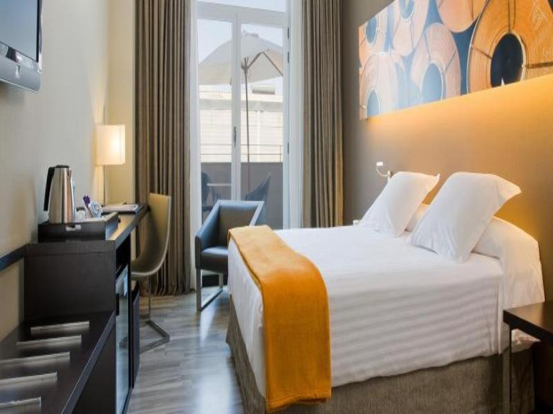 Hotel Exe Sagunto Habitación foto